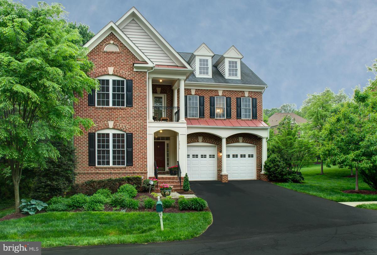 2858 Hideaway Road Fairfax, VA 22031 - Photo 1 of 30 Exterior (Front)