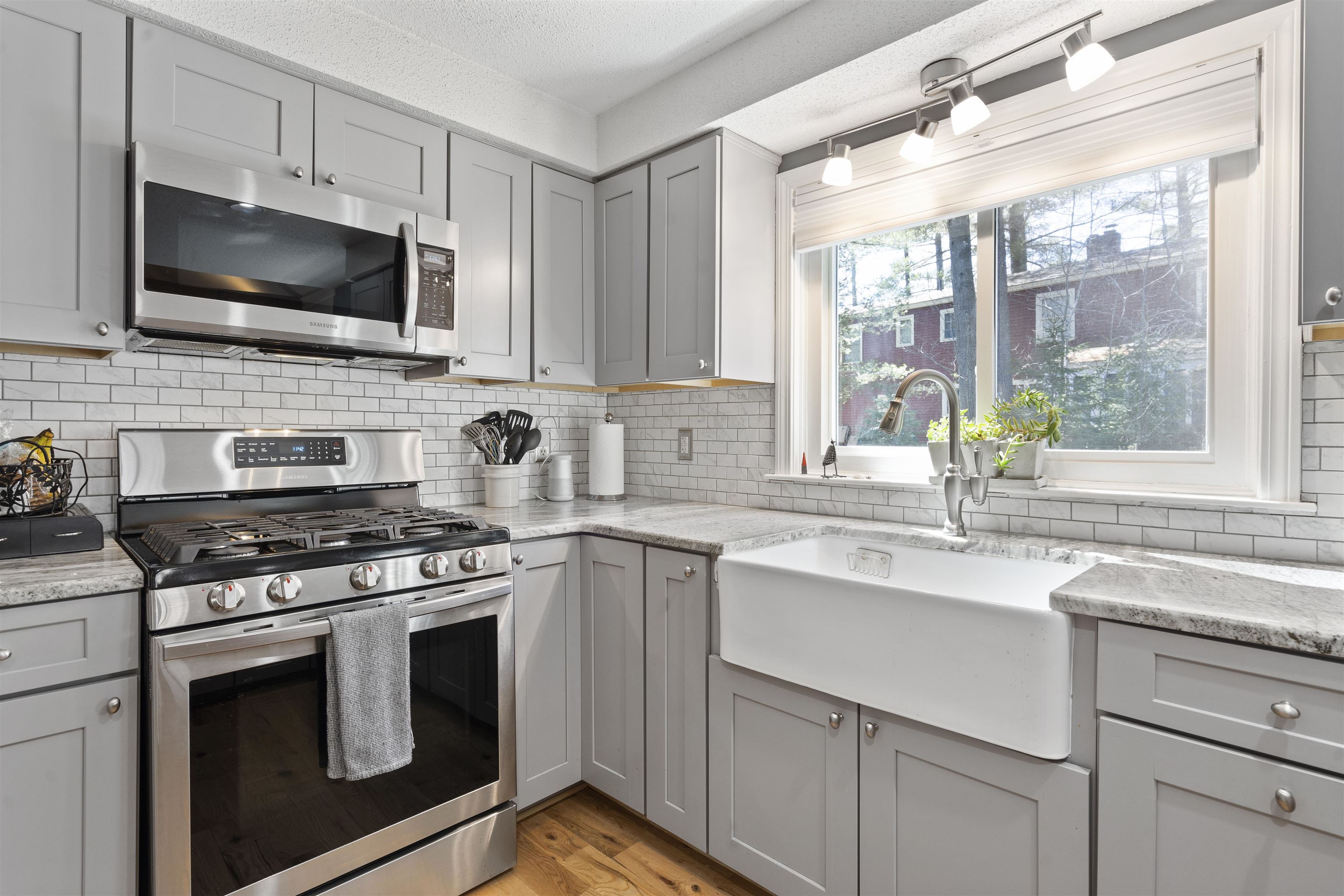 2761 Lake Shore Road, Unit 34 Gilford, NH 03249 - Photo 4 of 40