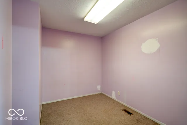 $284,000 | 6416 South County Road 100, Pendleton, IN 46056