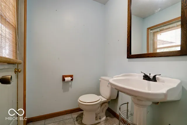 $284,000 | 6416 South County Road 100, Pendleton, IN 46056