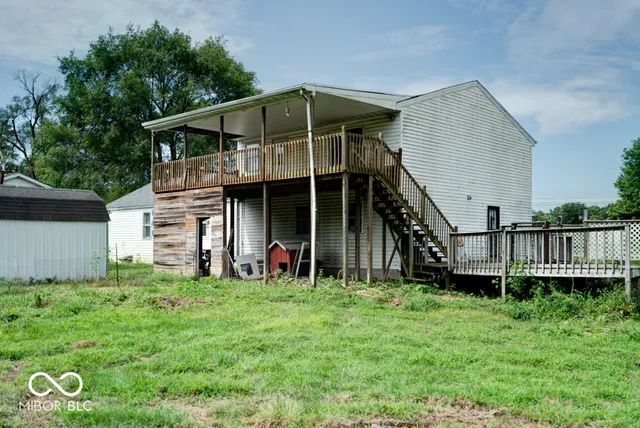 $284,000 | 6416 South County Road 100, Pendleton, IN 46056