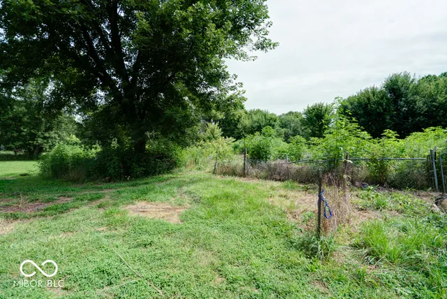 $284,000 | 6416 South County Road 100, Pendleton, IN 46056