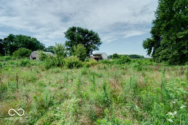 $284,000 | 6416 South County Road 100, Pendleton, IN 46056