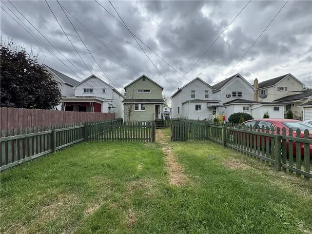 $124,500 | 608 Kennedy Avenue, East Vandergrift, PA 15629