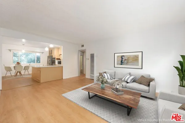 $3,695 | 8335 West Manchester Avenue, Unit B, Playa del Rey, CA 90293