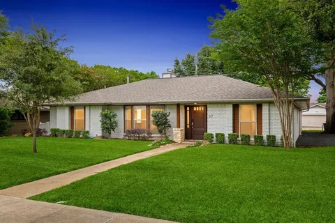 $725,000 | 317 Woodcrest Drive, Richardson, TX 75080