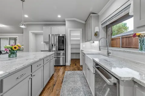 $725,000 | 317 Woodcrest Drive, Richardson, TX 75080