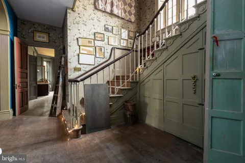 $1,400,000 | 8221 Seminole Street, Philadelphia, PA 19118