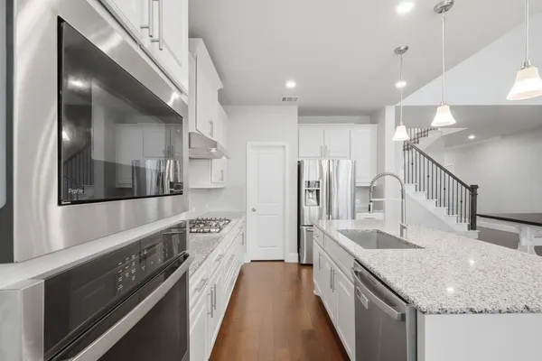 $470,000 | 2809 Andante Green Drive, Spring, TX 77386