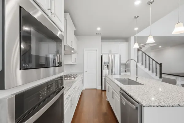 $470,000 | 2809 Andante Green Drive, Spring, TX 77386