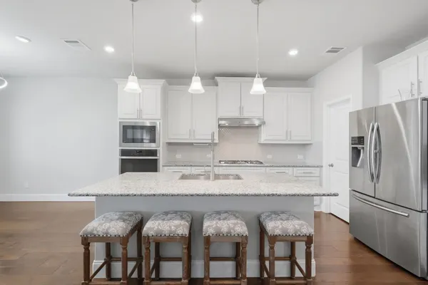 $470,000 | 2809 Andante Green Drive, Spring, TX 77386