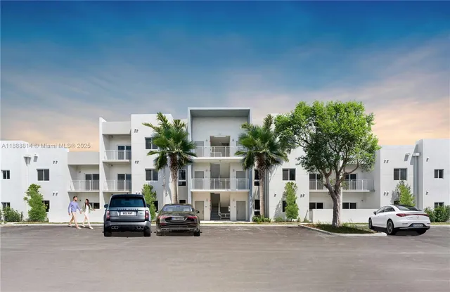 $535,000 | 610 Northeast 2nd Street, Unit 205, Dania Beach, FL 33004