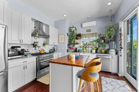$1,799,000 | 125-127 West Brookes Avenue, San Diego, CA 92103