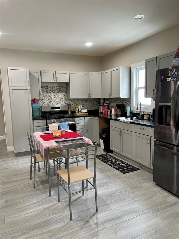 56 Vinton Street Providence, RI 02909 - Photo 19 of 39