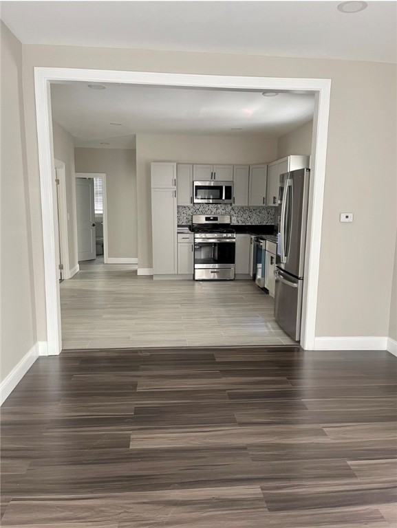 56 Vinton Street Providence, RI 02909 - Photo 5 of 39