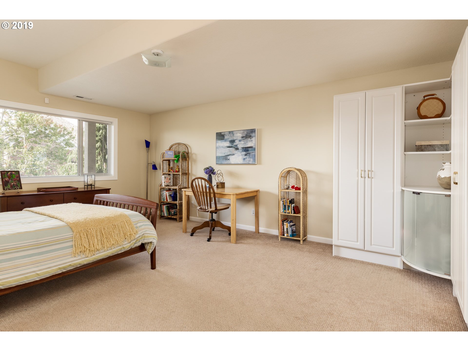 1944 Northwest Cedar Ridge Drive Portland, OR 97229 - Photo 18 of 31