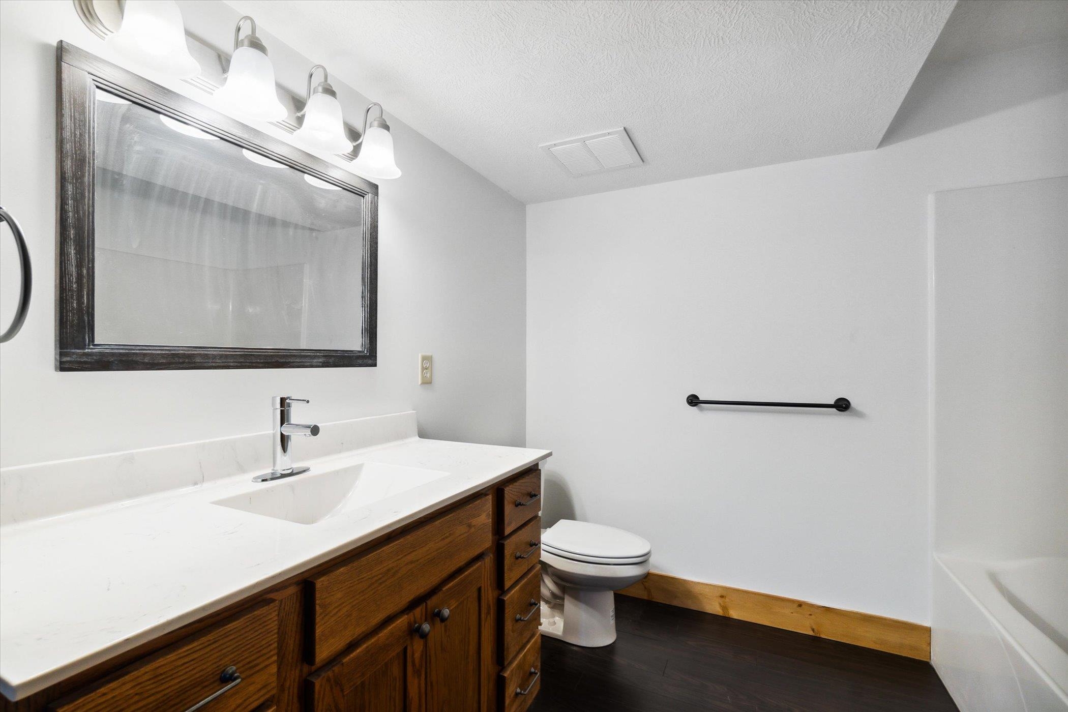 790 East Beard Road Perry, MI 48872 - Photo 32 of 54 50096280-31.JPG