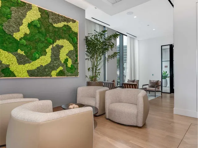 $3,325 | 350 North Canal Street, Unit 1109, Chicago, IL 60606