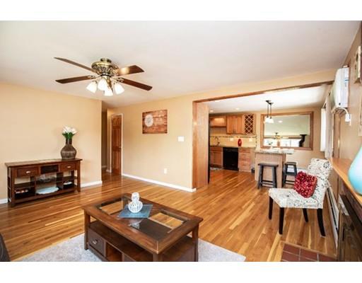 9 Herrick Road Peabody, MA 01960 - Photo 4 of 24