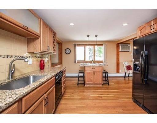 9 Herrick Road Peabody, MA 01960 - Photo 8 of 24