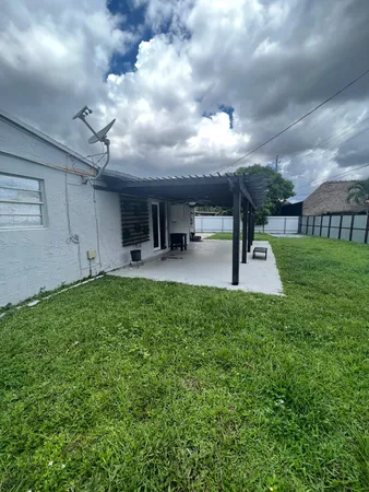 $2,900 | 17131 Northwest 44th Avenue, Miami Gardens, FL 33055
