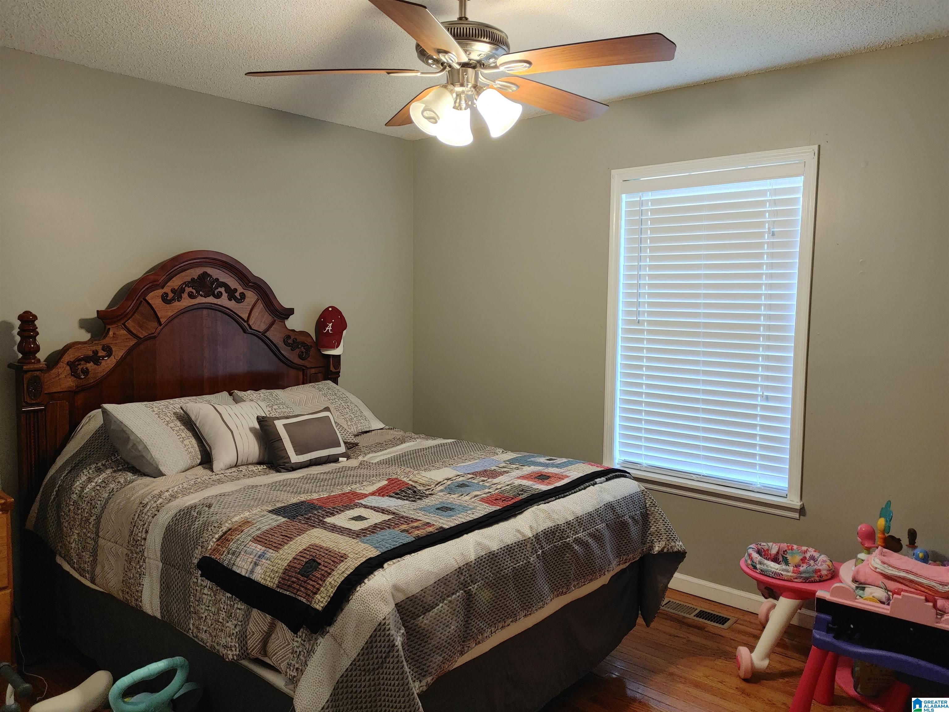 151 Fulton Circle Sylacauga, AL 35150 - Photo 9 of 18