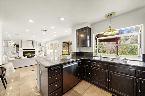 $999,895 | 1881 Duncan Way, Corona, CA 92881