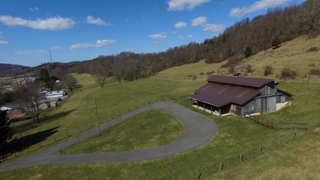 484 Fairground Road Tazewell, VA 24651 - Photo 20 of 31 Gallery Image 20