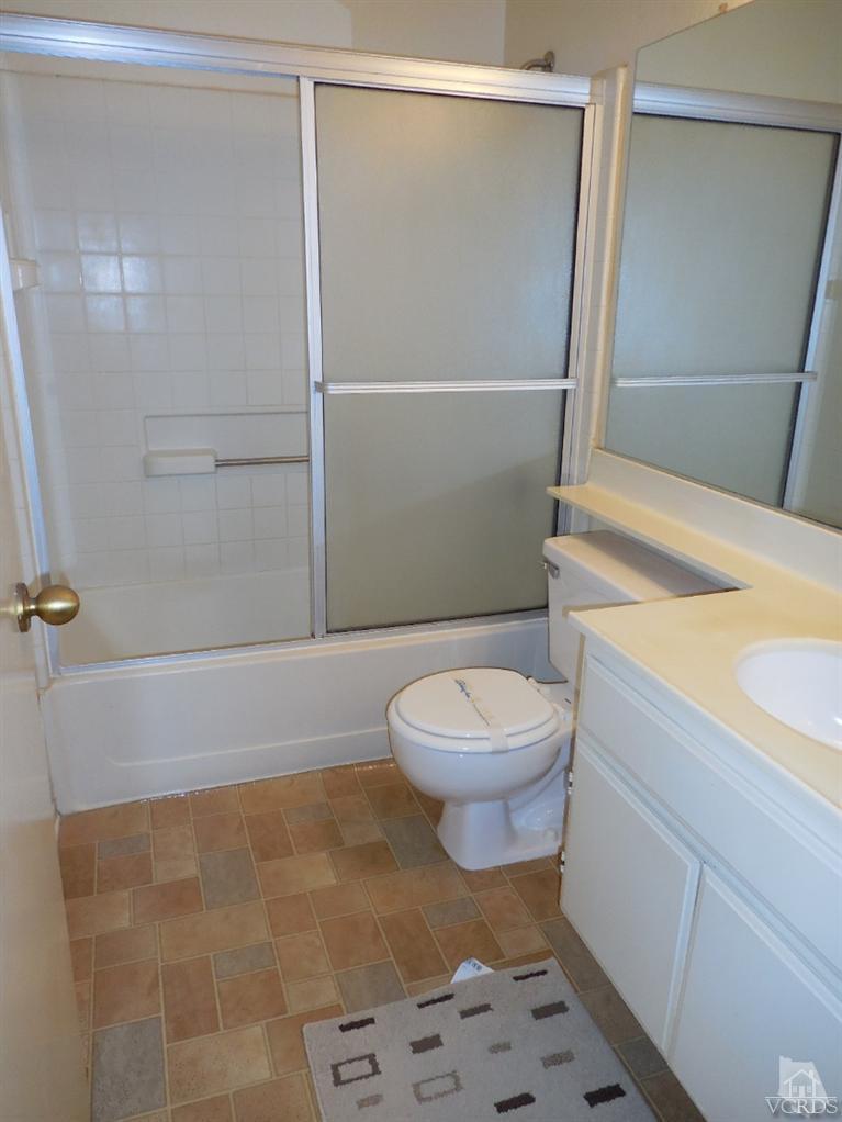 1067 Waltham Road, Unit G Simi Valley, CA 93065 - Photo 15 of 19 Additional Photo