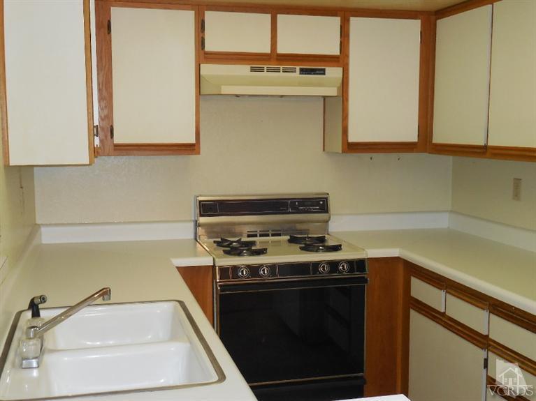 1067 Waltham Road, Unit G Simi Valley, CA 93065 - Photo 9 of 19 Additional Photo