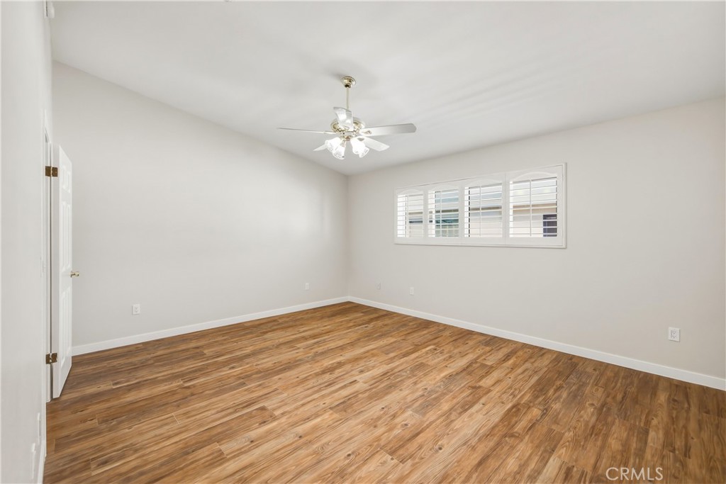 2615 Ruhland Avenue, Unit 15 Redondo Beach, CA 90278 - Photo 28 of 44