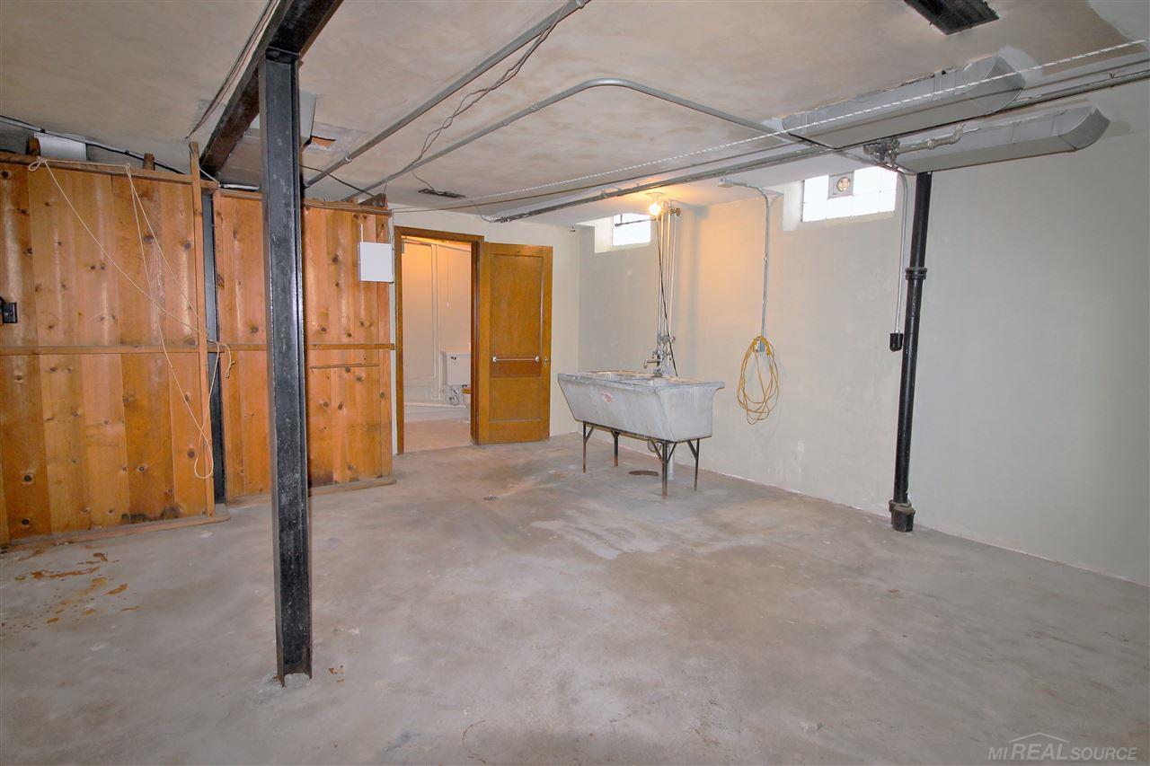 1173 Whittier Road Grosse Pointe Park, MI 48230 - Photo 70 of 83