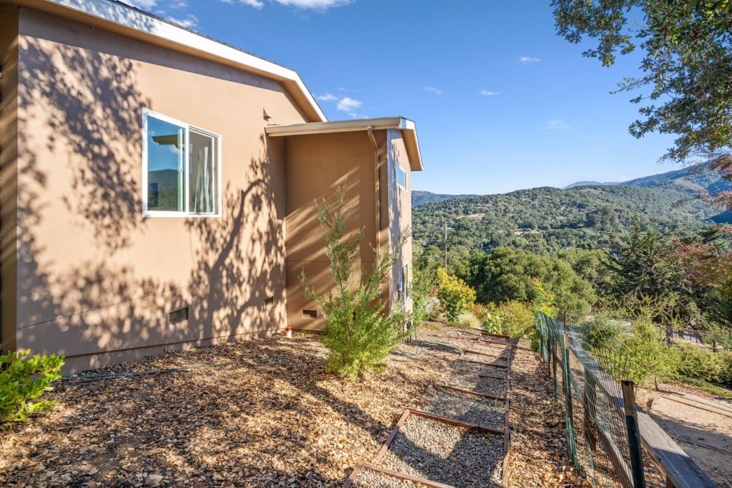 73 Poppy Road, Unit B Carmel Valley, CA 93924 - Photo 23 of 35 Gallery Image 23