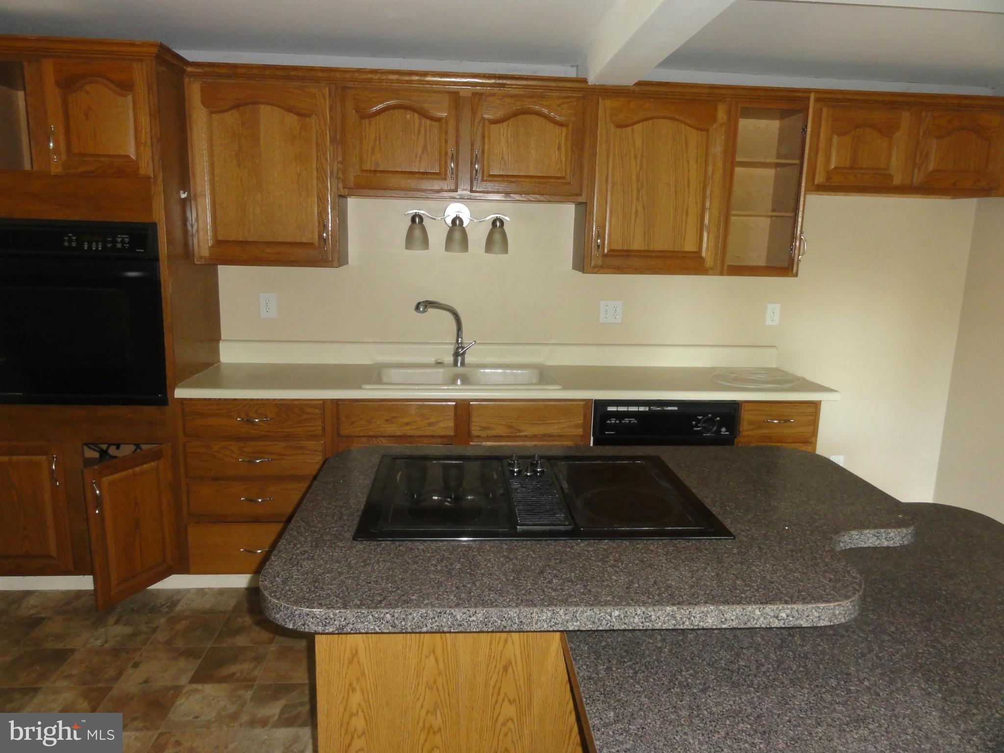 6546 Howellsville Road Front Royal, VA 22630 - Photo 15 of 26 Kitchen