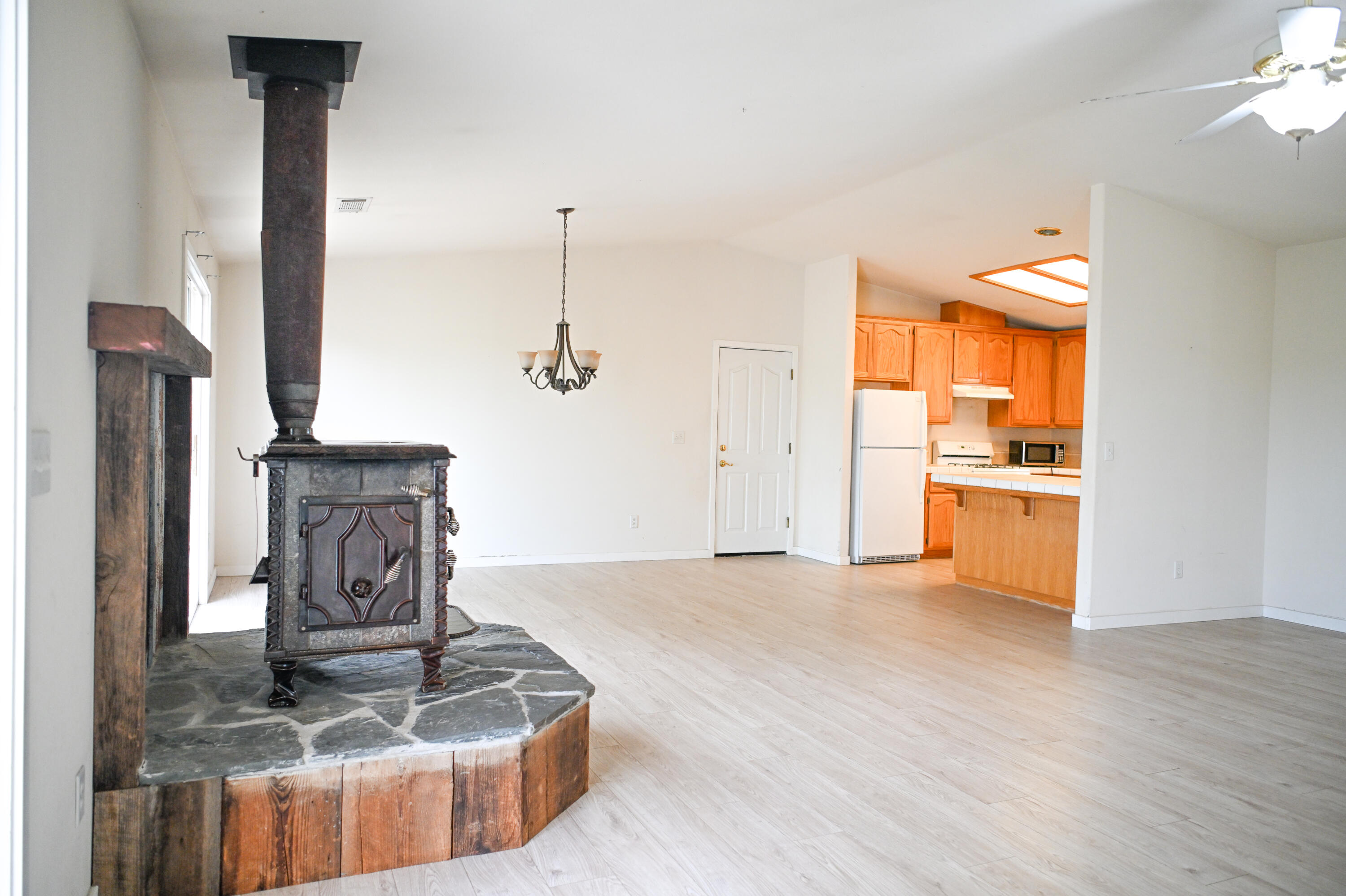 22405 Venzke Road Cottonwood, CA 96022 - Photo 15 of 43 VENZKE RD HOUSE-0967