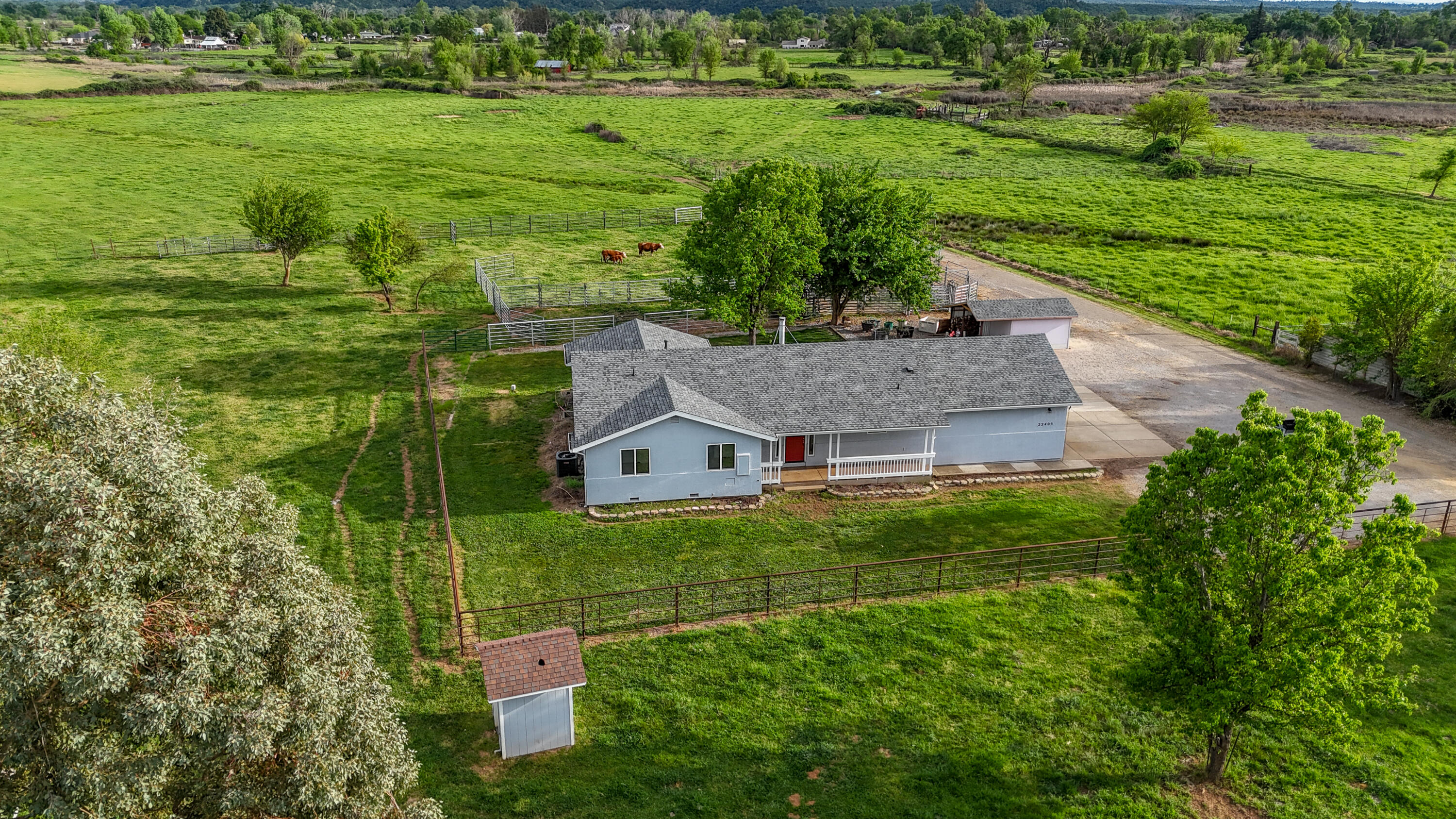 22405 Venzke Road Cottonwood, CA 96022 - Photo 2 of 43 VENZKE RD HOUSE-2