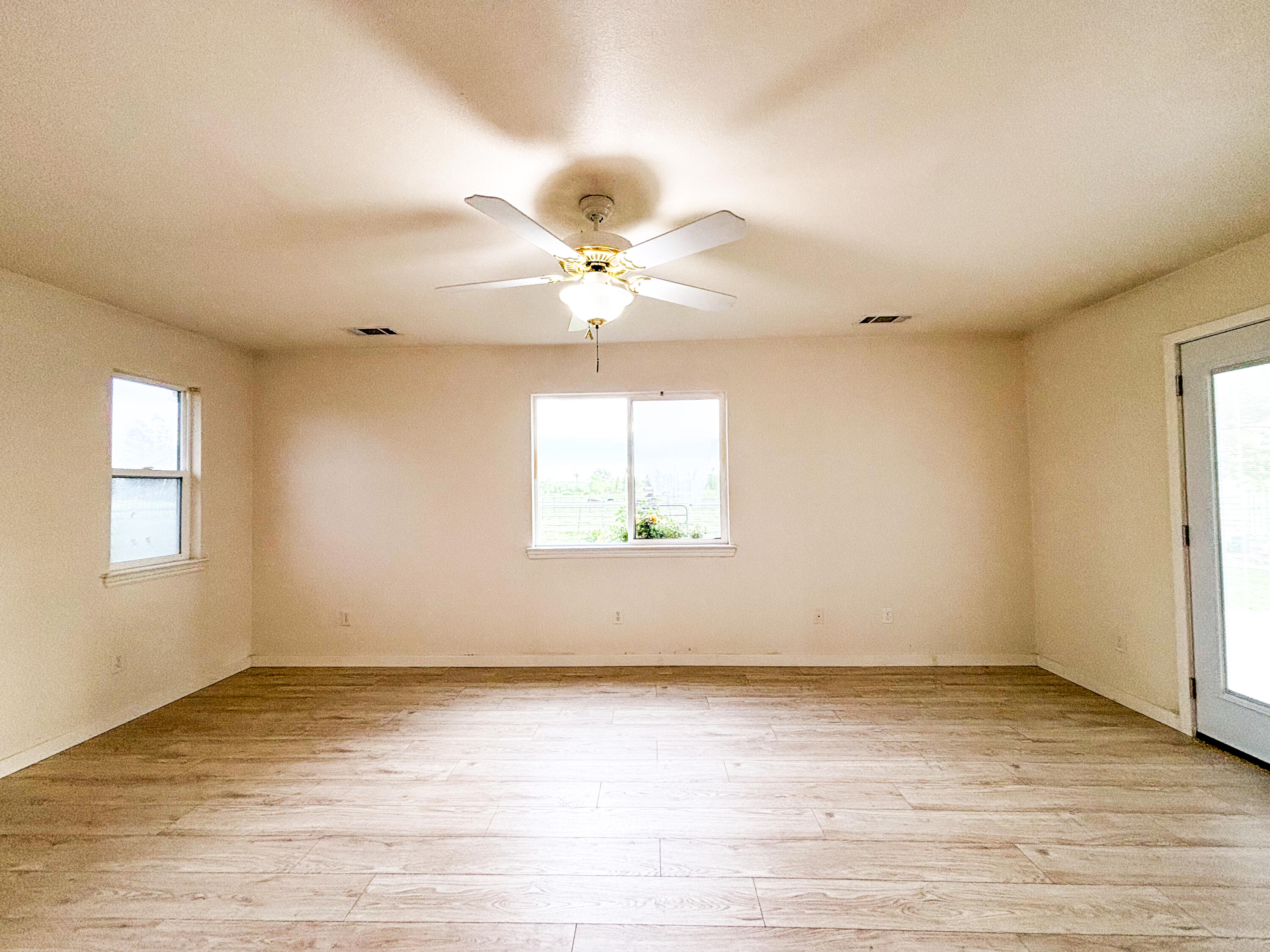 22405 Venzke Road Cottonwood, CA 96022 - Photo 23 of 43 VENZKE RD HOUSE-3702