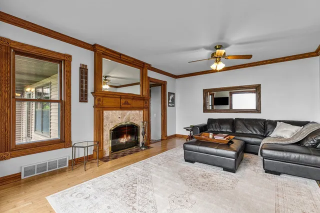 $799,900 | 2346 Hickory Lane, Oshkosh, WI 54901