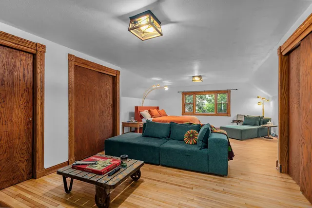 $799,900 | 2346 Hickory Lane, Oshkosh, WI 54901