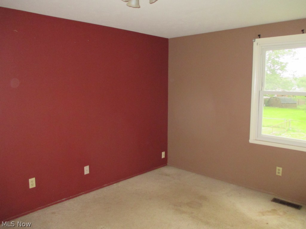 667 North Road Niles, OH 44446 - Photo 15 of 25 Gallery Image 15