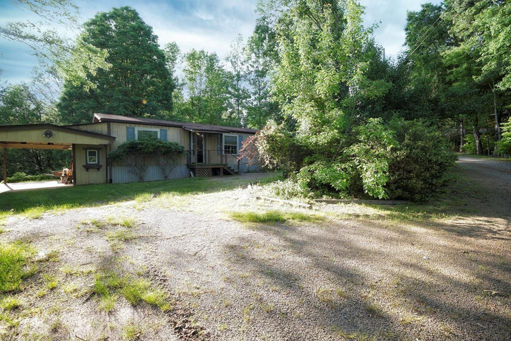 660 Mountain Top Road Marble, NC 28905 - Photo 4 of 20