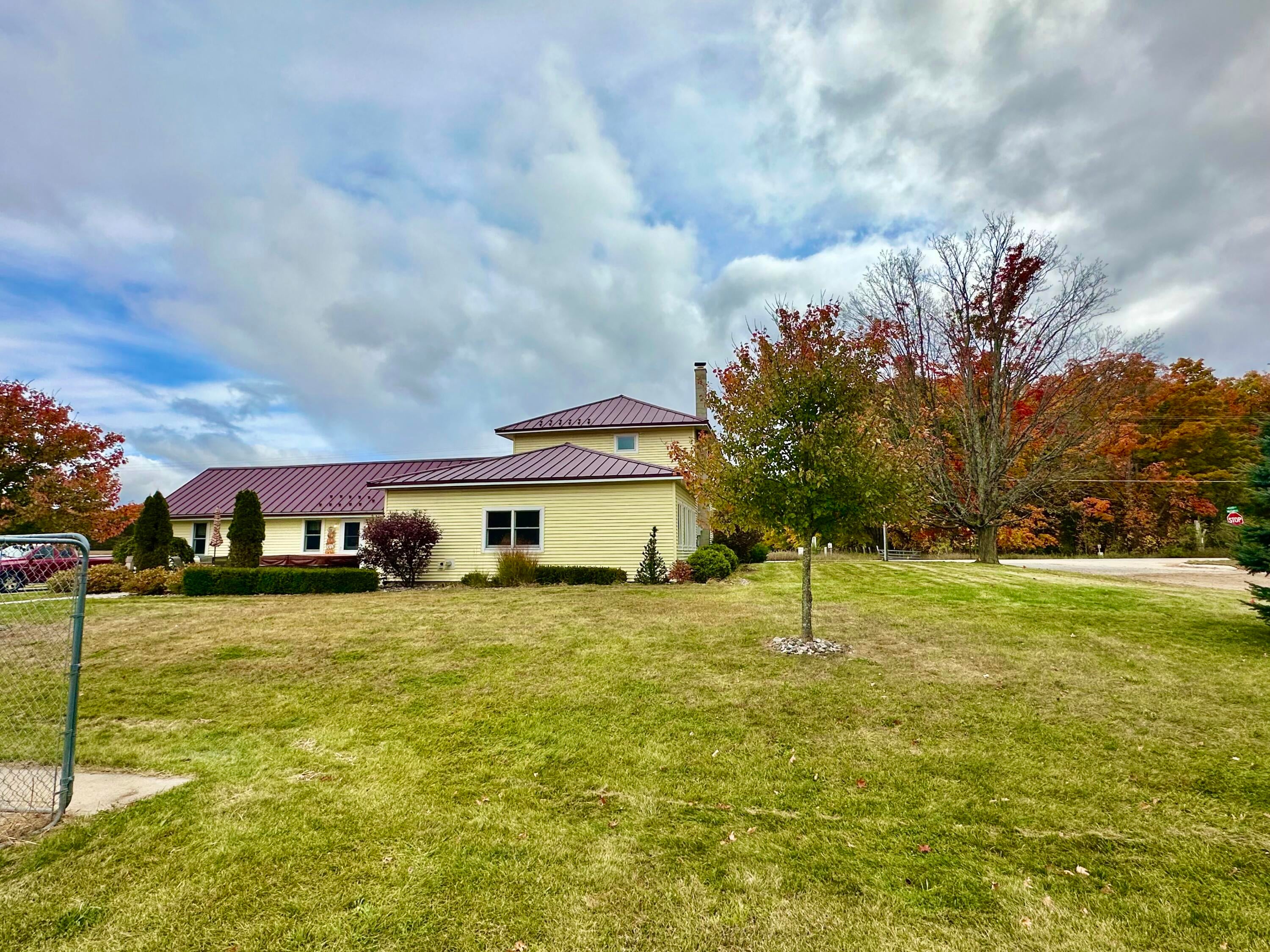 6490 South Military Road Grayling, MI 49738 - Photo 56 of 62 Gallery Image 56