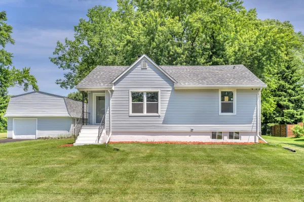 $288,999 | 2851 44th Street, Highland, IN 46322