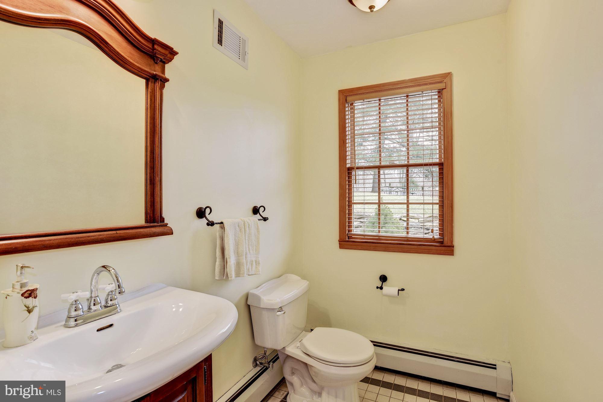 3000 Hoffman Mill Road Hampstead, MD 21074 - Photo 5 of 30 Powder Room