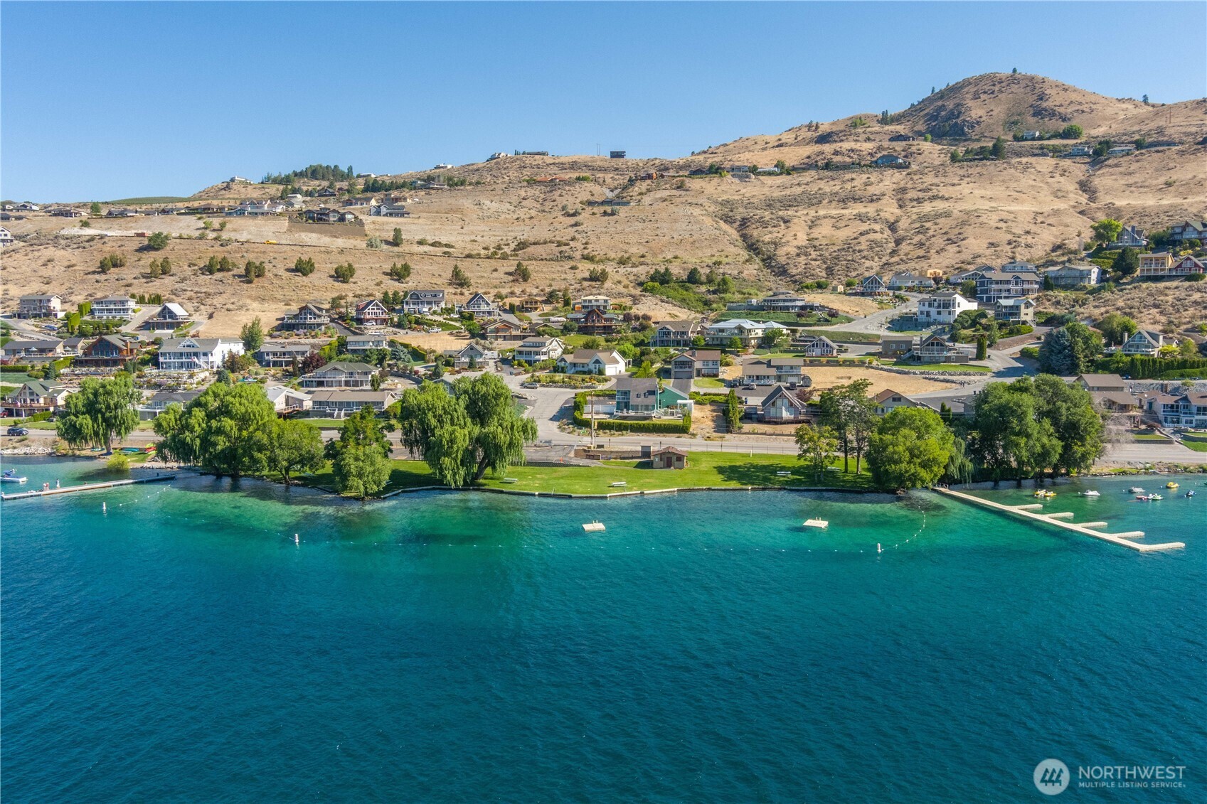 122 Lookout Way Chelan, WA 98816 - Photo 36 of 40 a view of a city