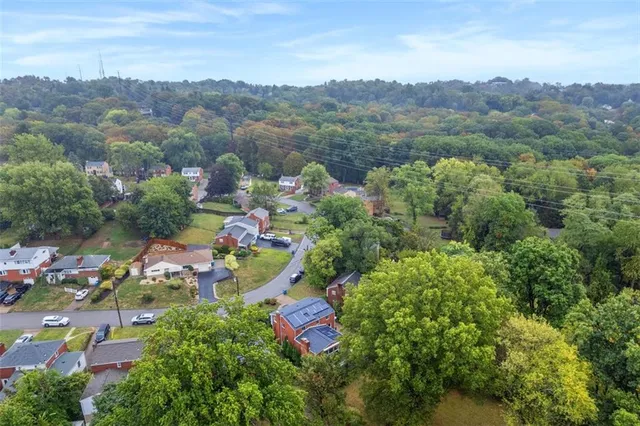 $314,900 | 307 Garlow Drive, Pittsburgh, PA 15235