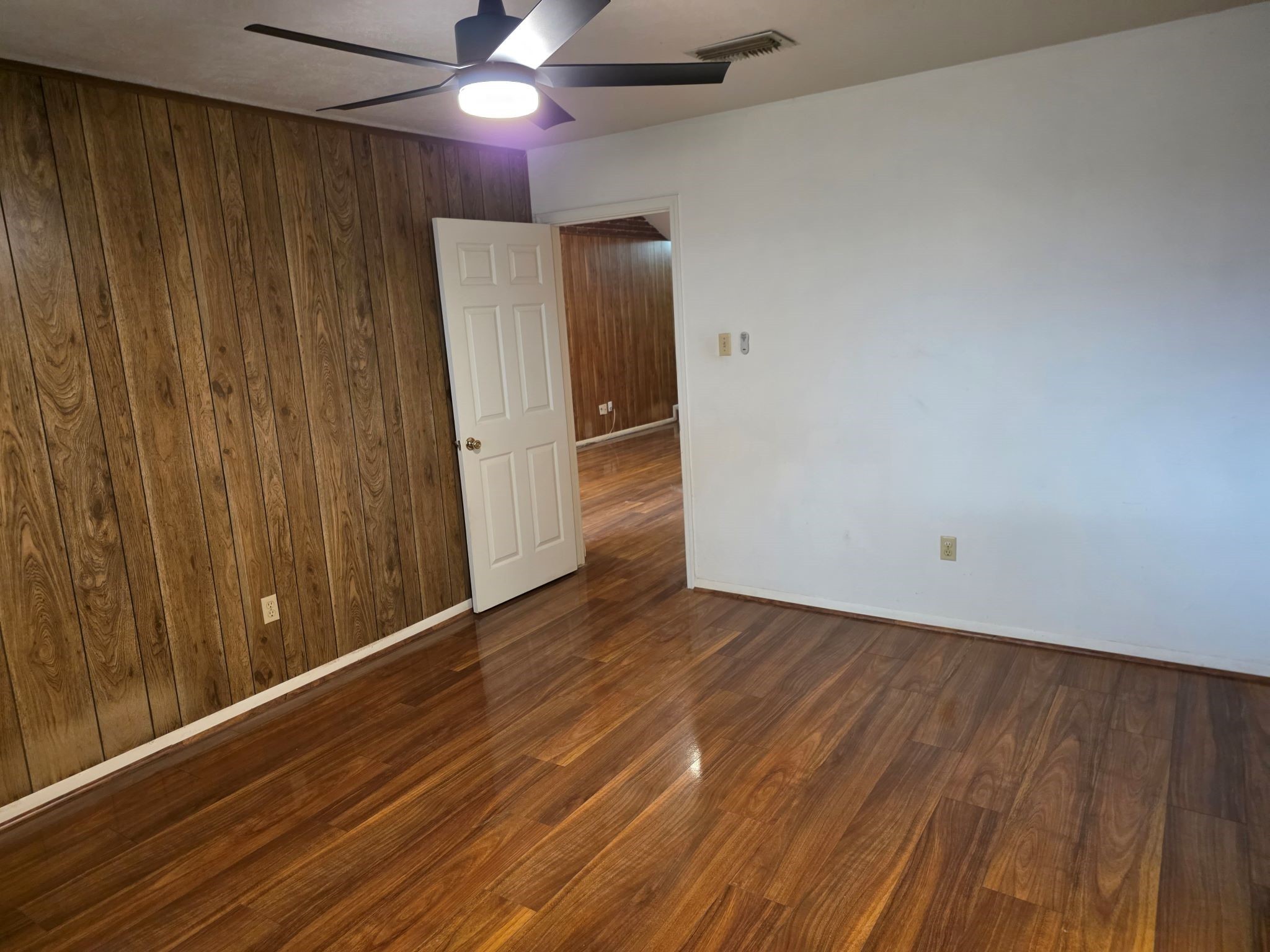 2121 Redwood Street Kemah, TX 77565 - Photo 17 of 49