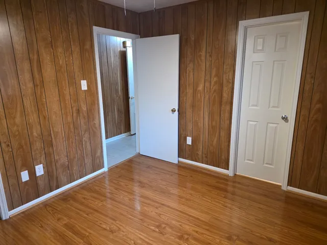 $2,195 | 2121 Redwood Street, Kemah, TX 77565