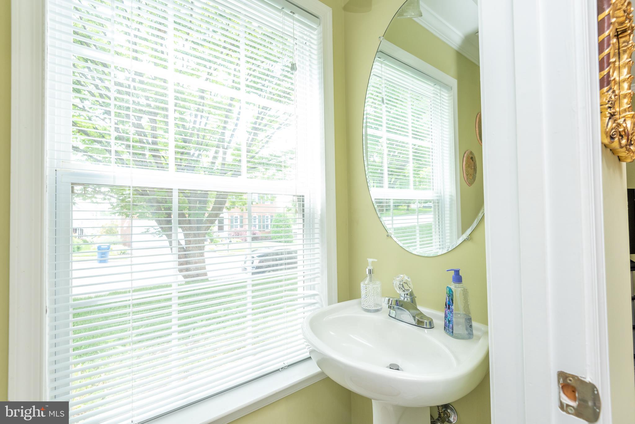 20449 River Ripple Square Sterling, VA 20165 - Photo 13 of 35