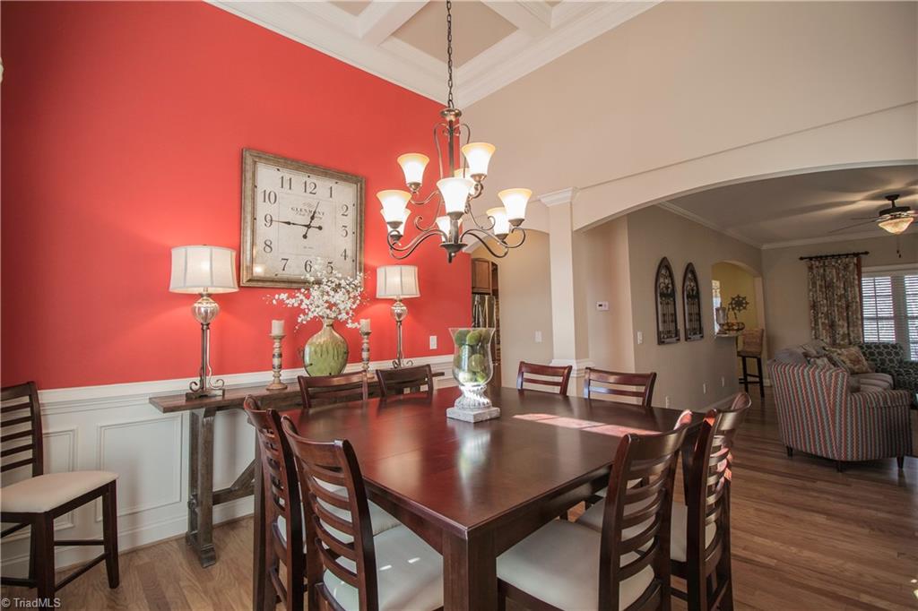 2255 Renaissance Lane High Point, NC 27262 - Photo 12 of 29 Living Room